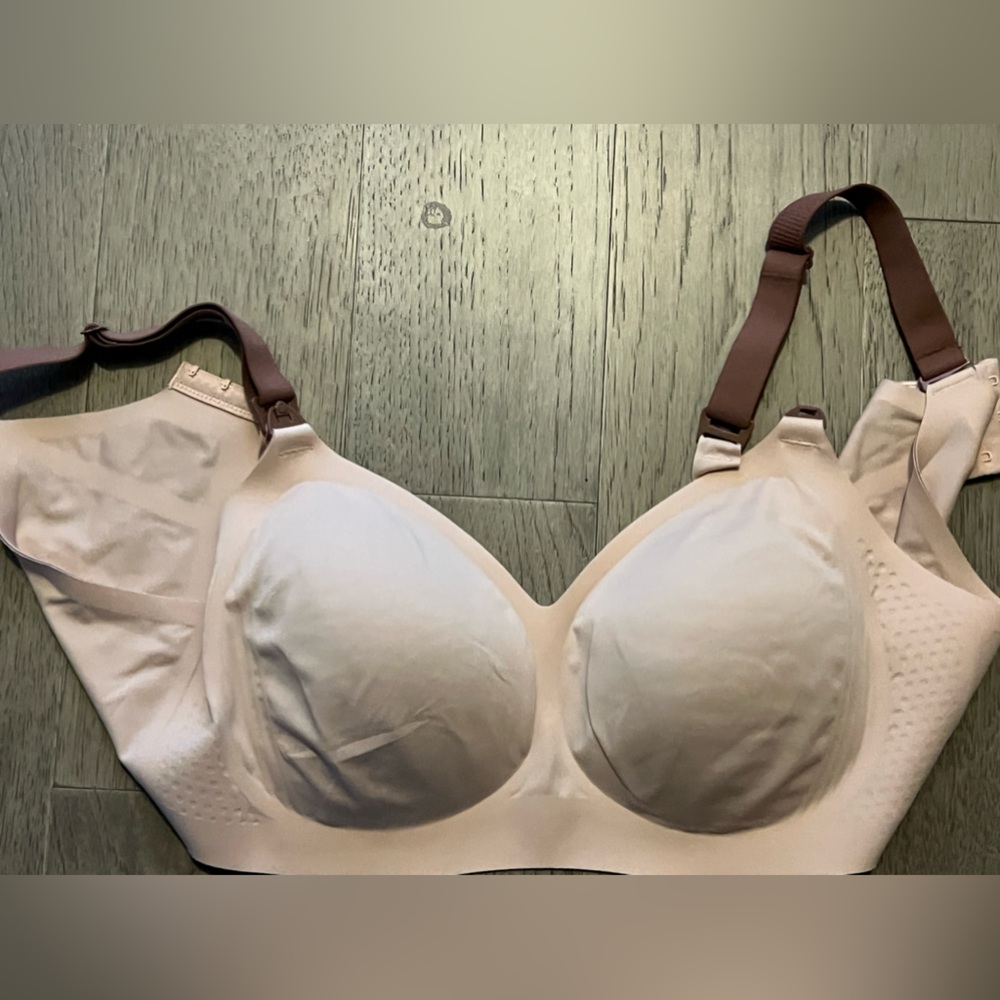 Momcozy nursing bra